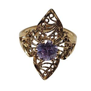 Vintage Purple Gemstone Ring Gold Tone Filigree Intricate Design Size 8 Jewelry